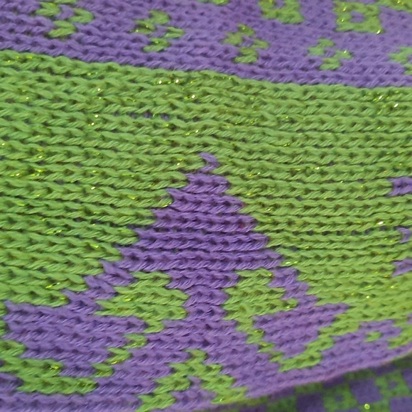 Vintage Kaos Blue and Green Aztec Shimmery Patterned Large Women's Sweater - Picture 6 of 6